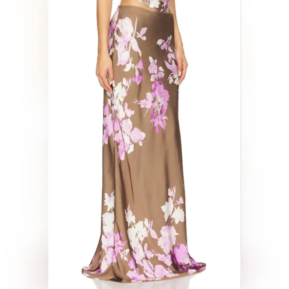 Brand New Rococo Sand Maxi Skirt. Smoke & Pet Free Home